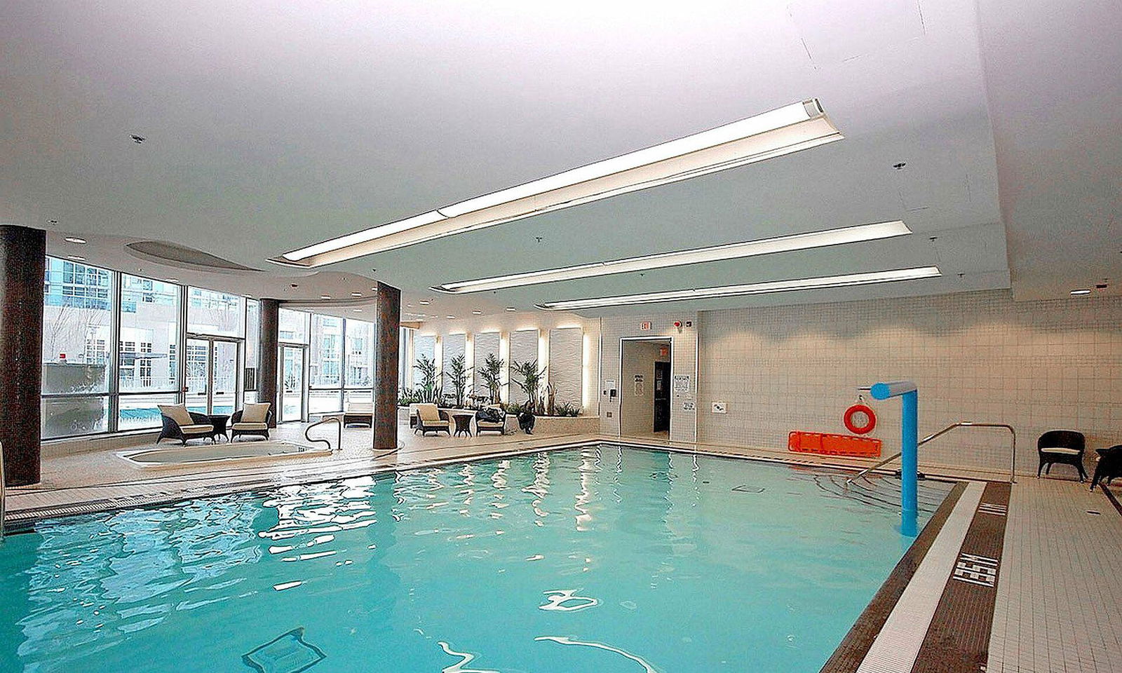 Pool — Absolute Vision Condos, Mississauga, Toronto