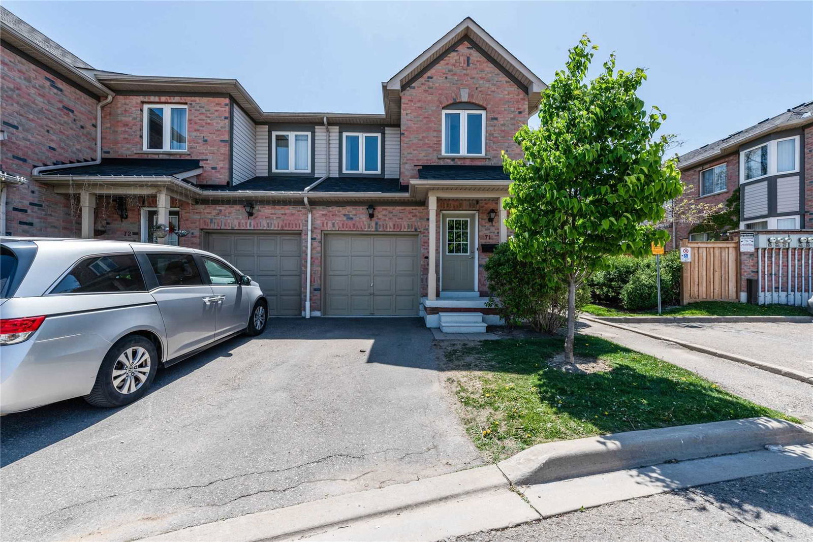 4600 Kimbermount Avenue Townhomes, Mississauga, Toronto