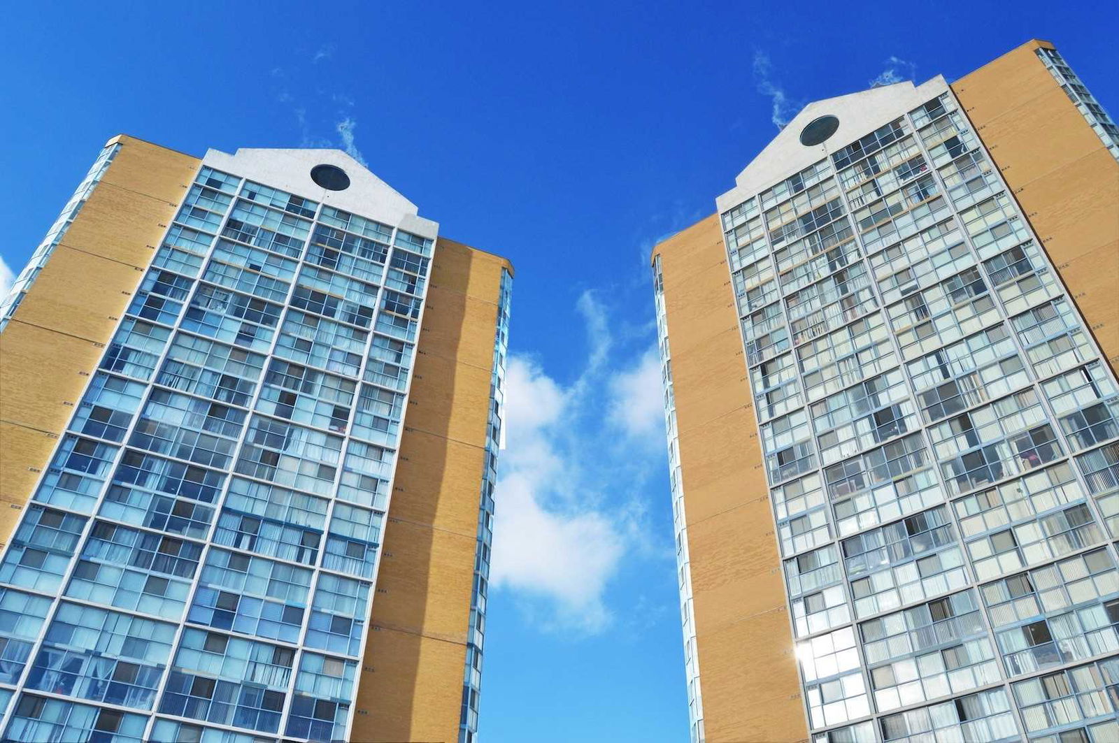 Anaheim Towers I and II Condos, Mississauga, Toronto