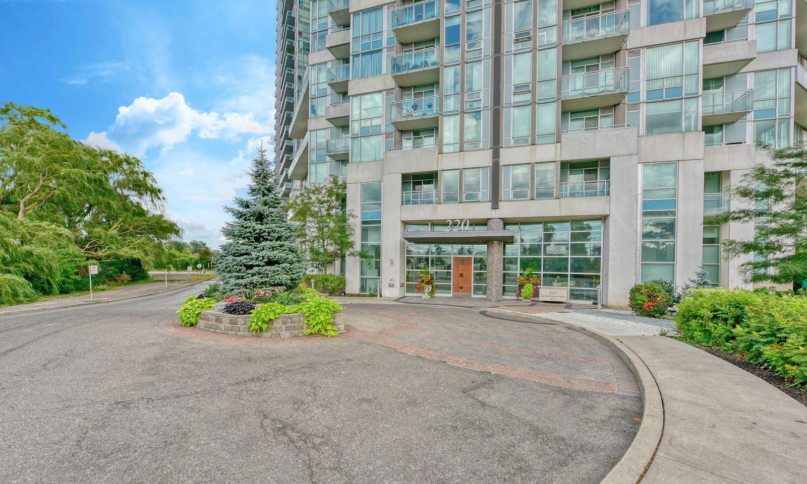 Entrance — Citygate II Condos, Mississauga, Toronto