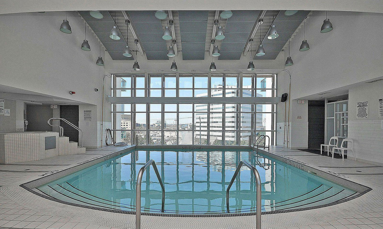 Pool — Citygate II Condos, Mississauga, Toronto