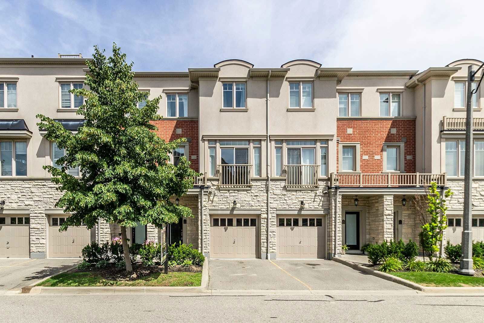 Cobblestone Mews Townhomes, Mississauga, Toronto