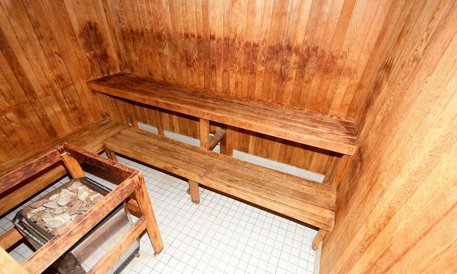 Sauna — Eagle Ridge Nevada Condos, Mississauga, Toronto