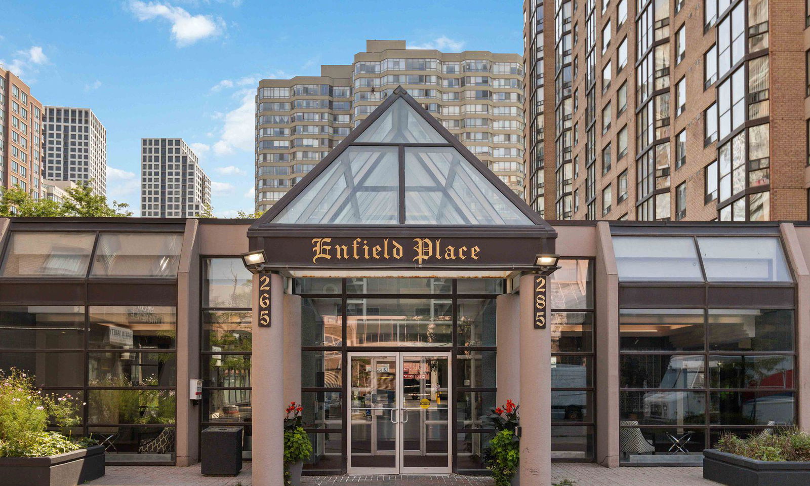 Entrance — Enfield Place Condos, Mississauga, Toronto