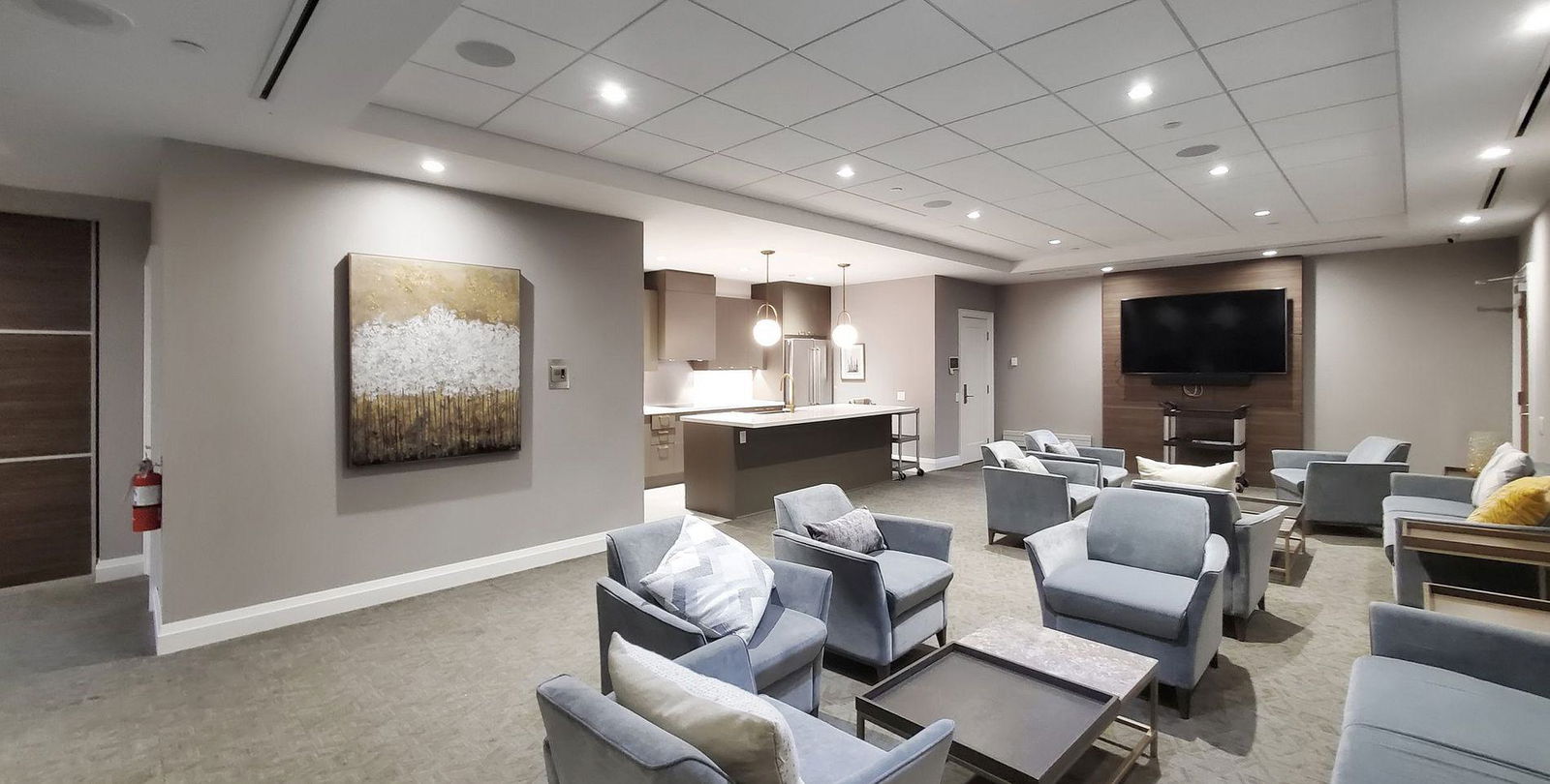 Lounge — Granite Gates Condos, Mississauga, Toronto