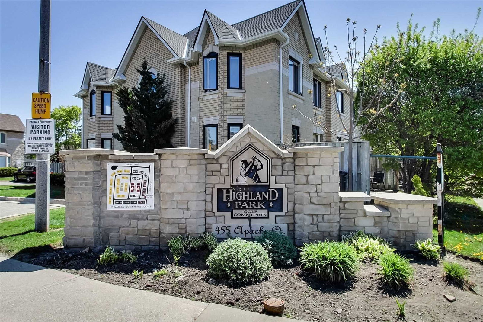 Highland Park I Townhomes, Mississauga, Toronto