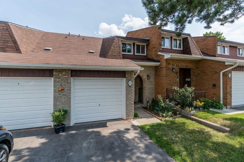 Hornbeam Crescent Townhomes