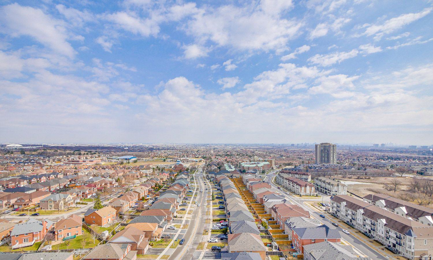 Skyline — Mississauga Square Condos, Mississauga, Toronto