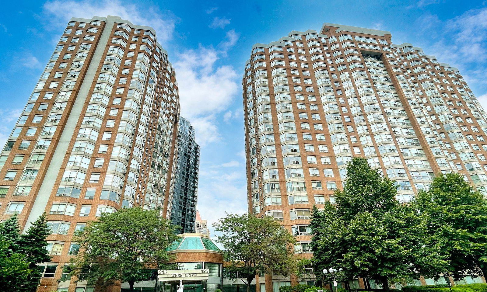 Monarchy Condos, Mississauga, Toronto