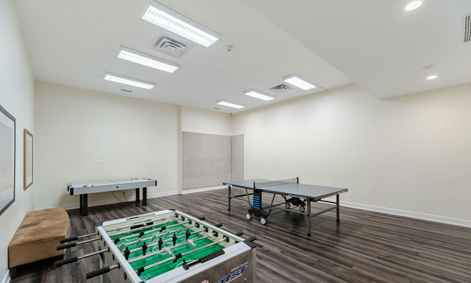 Game Room — Ovation Condos, Mississauga, Toronto