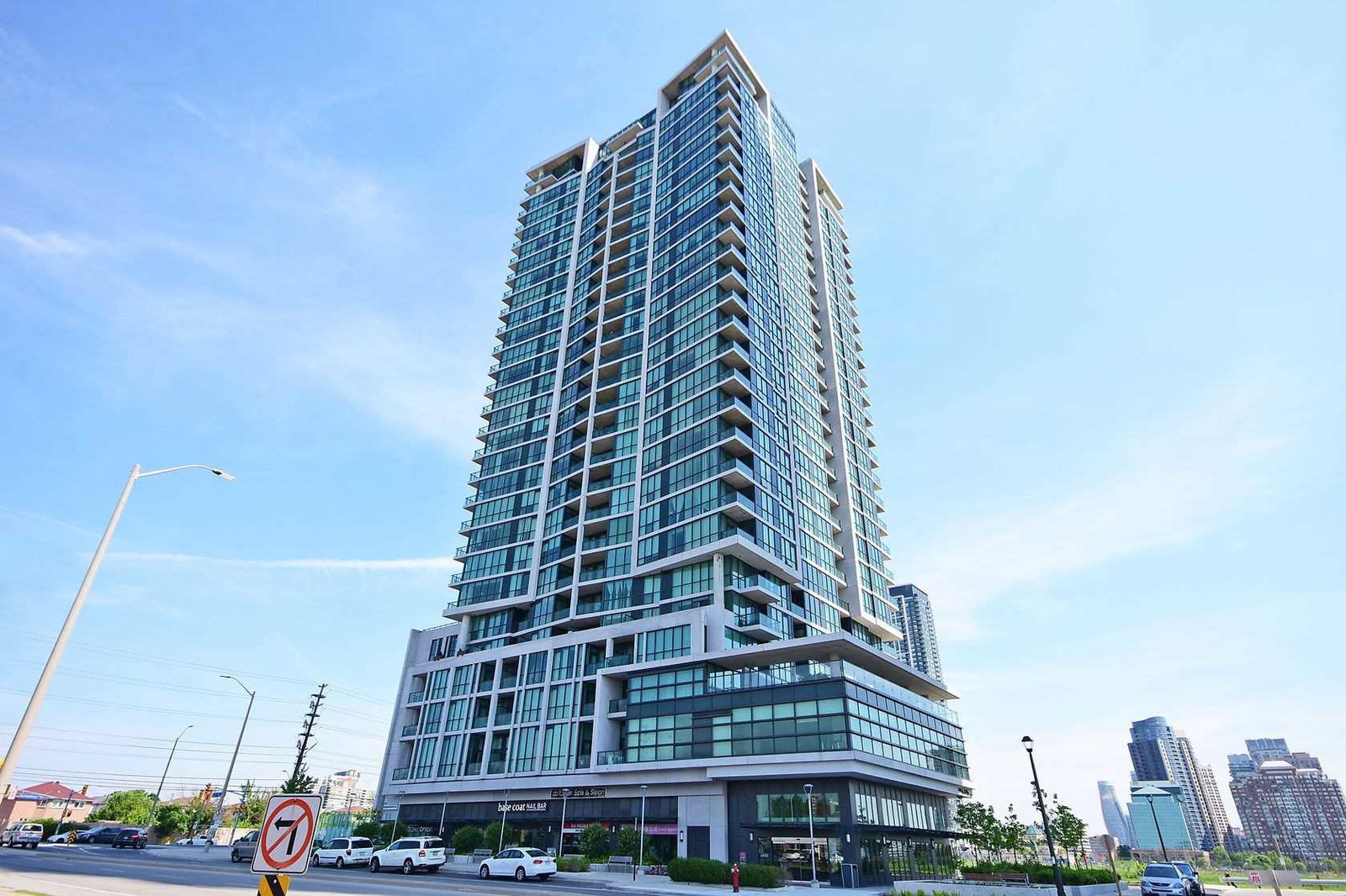 Pinnacle Grand Park Condos, Mississauga, Toronto