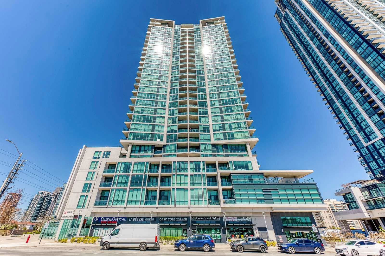 Pinnacle Grand Park Condos, Mississauga, Toronto