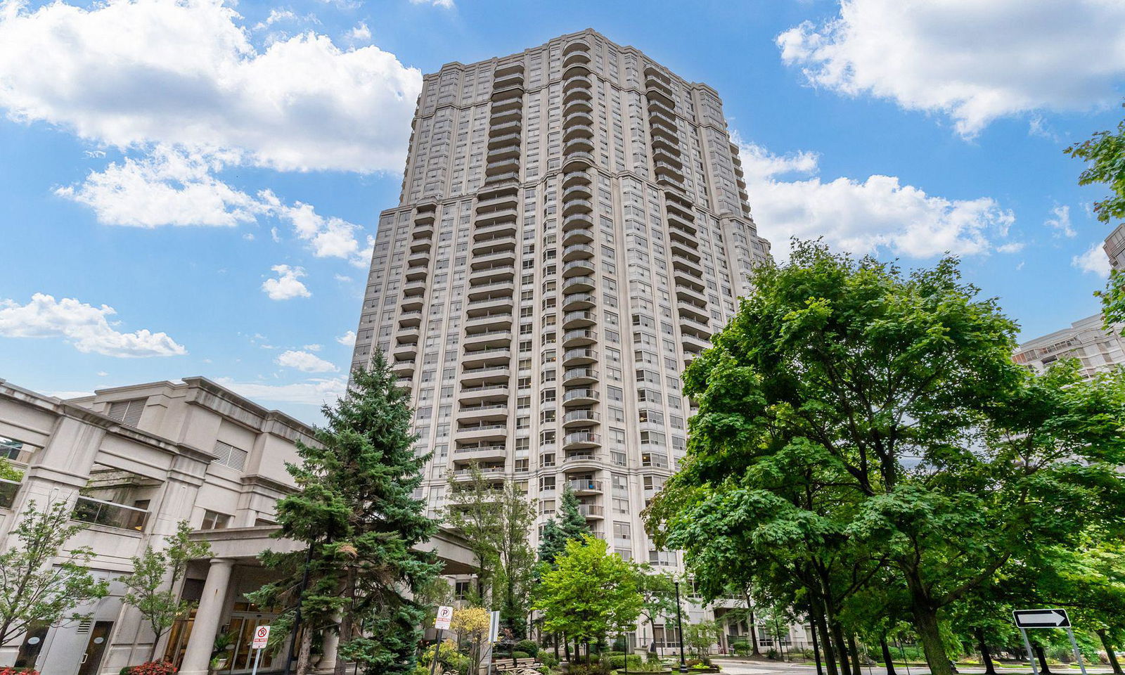 Skymark West II Condos, Mississauga, Toronto