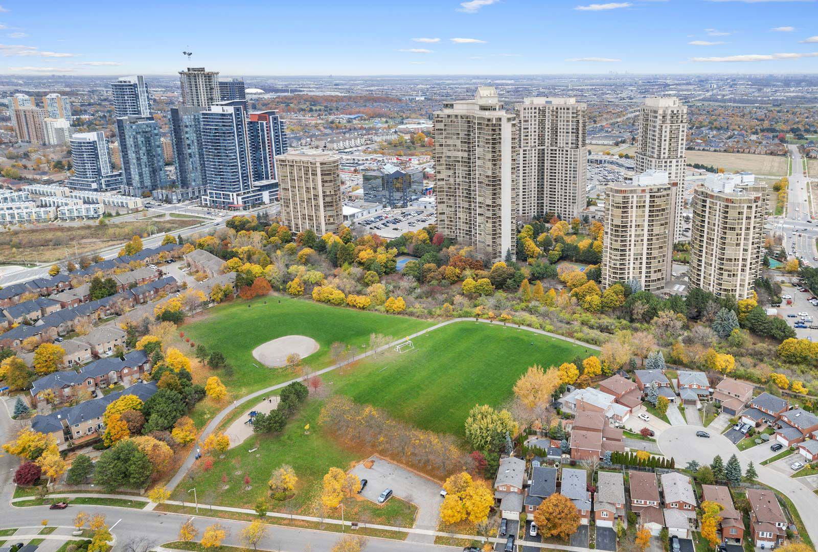 Skymark West II Condos, Mississauga, Toronto