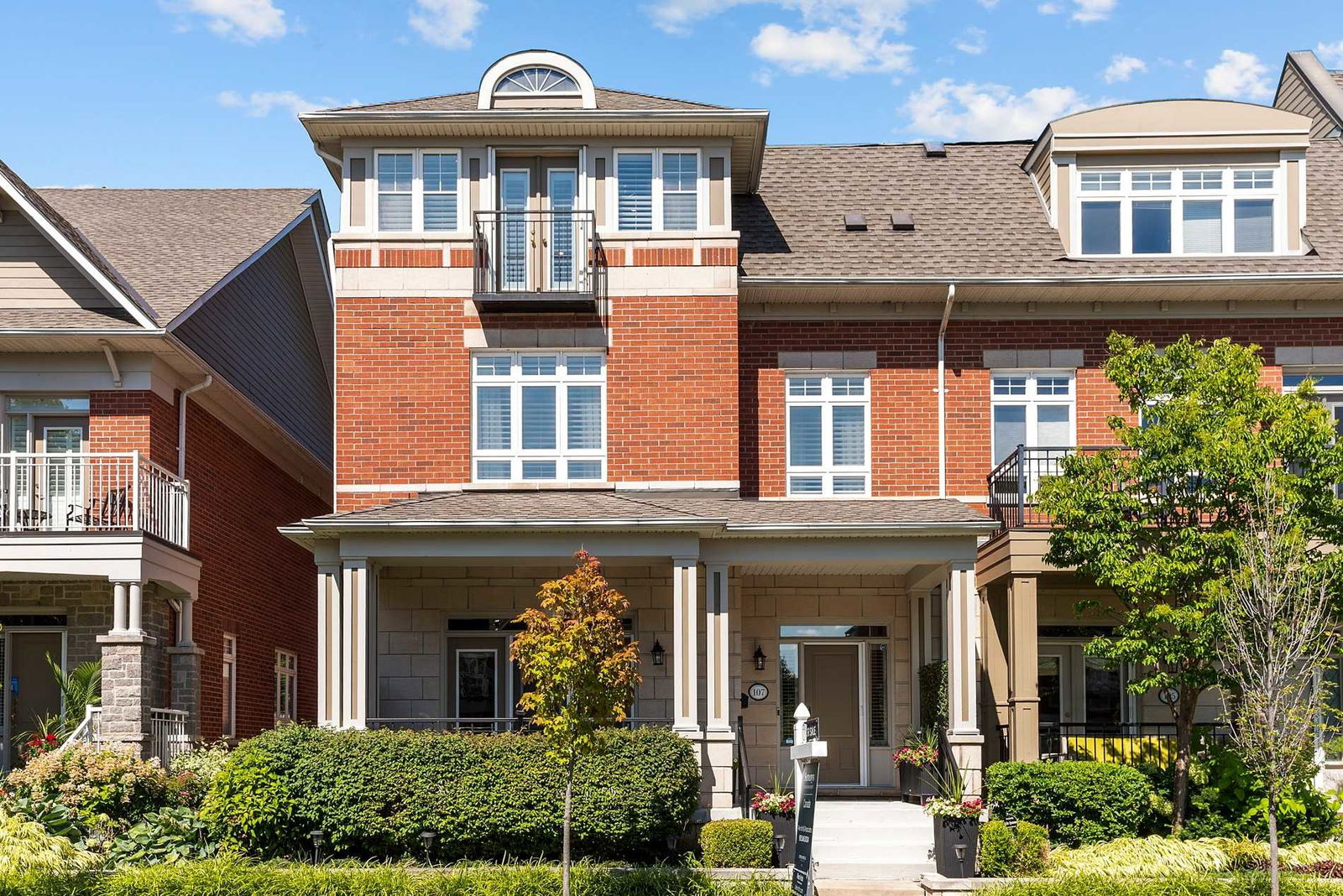 St Lawrence Drive Townhomes, Mississauga, Toronto