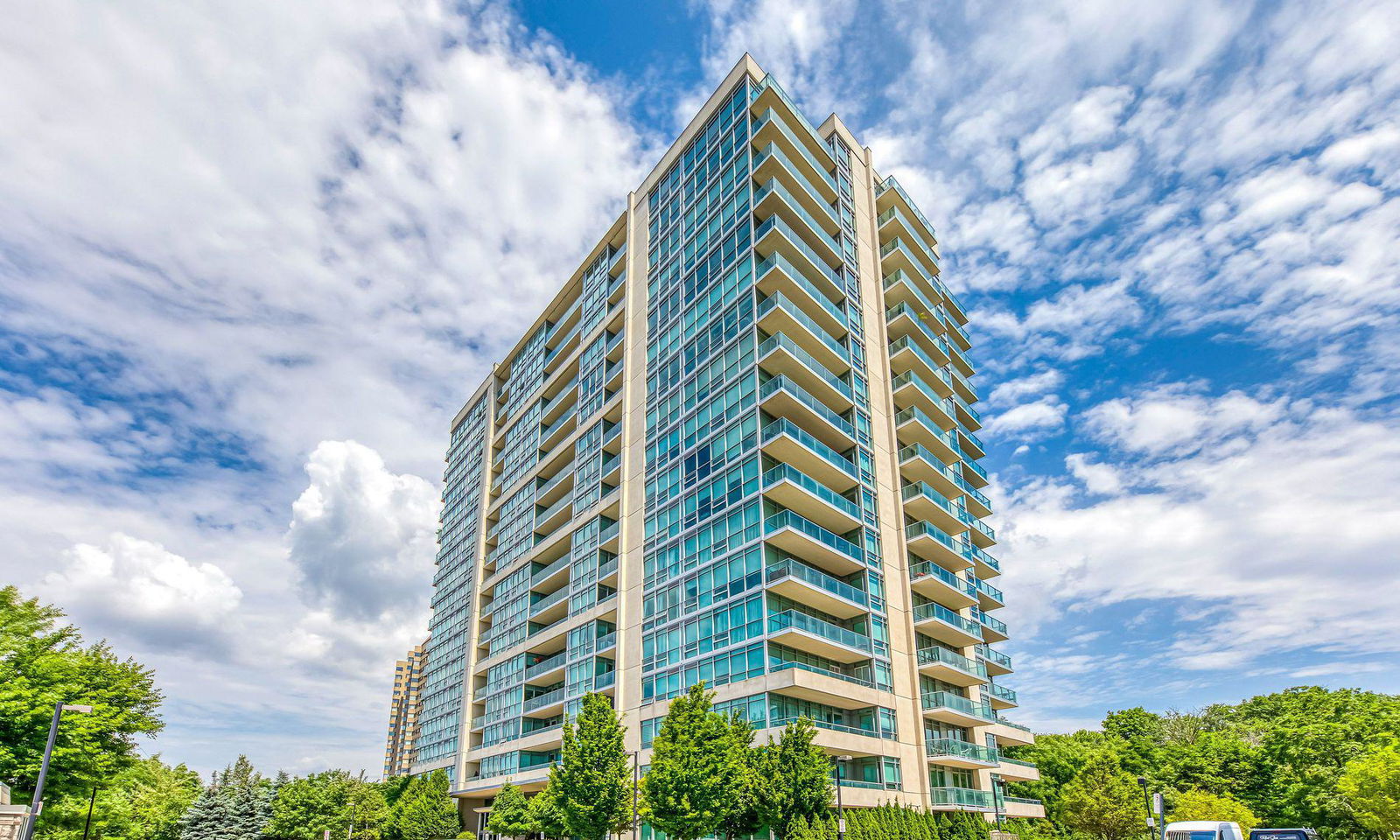 Stonebrook Condominiums, Mississauga, Toronto