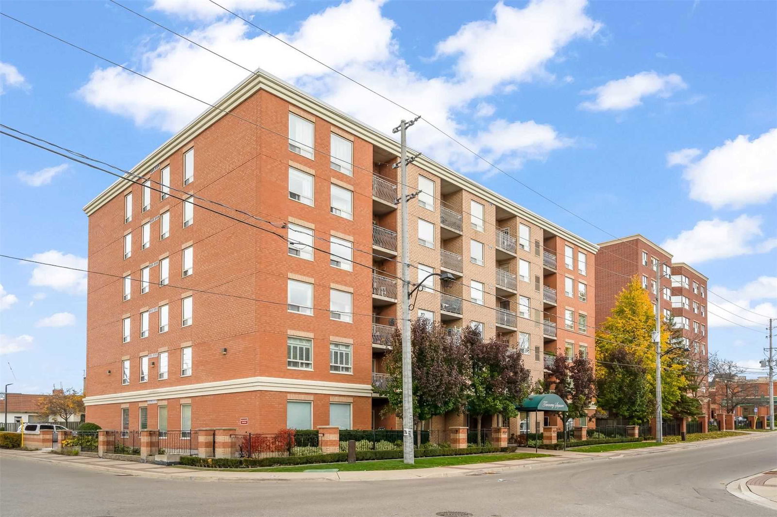 Tannery Square Condos, Mississauga, Toronto