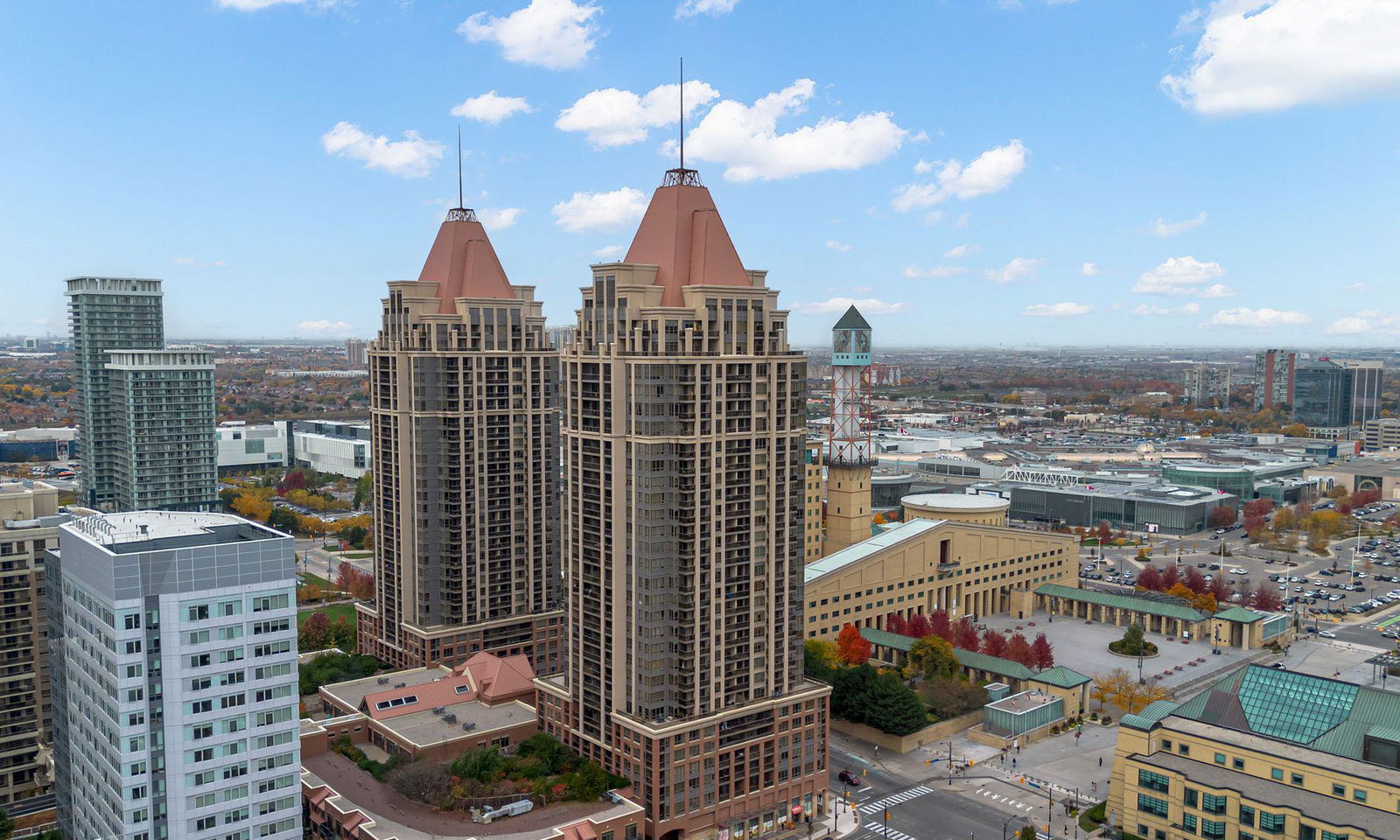 Skyline — The Capital II Condos, Mississauga, Toronto