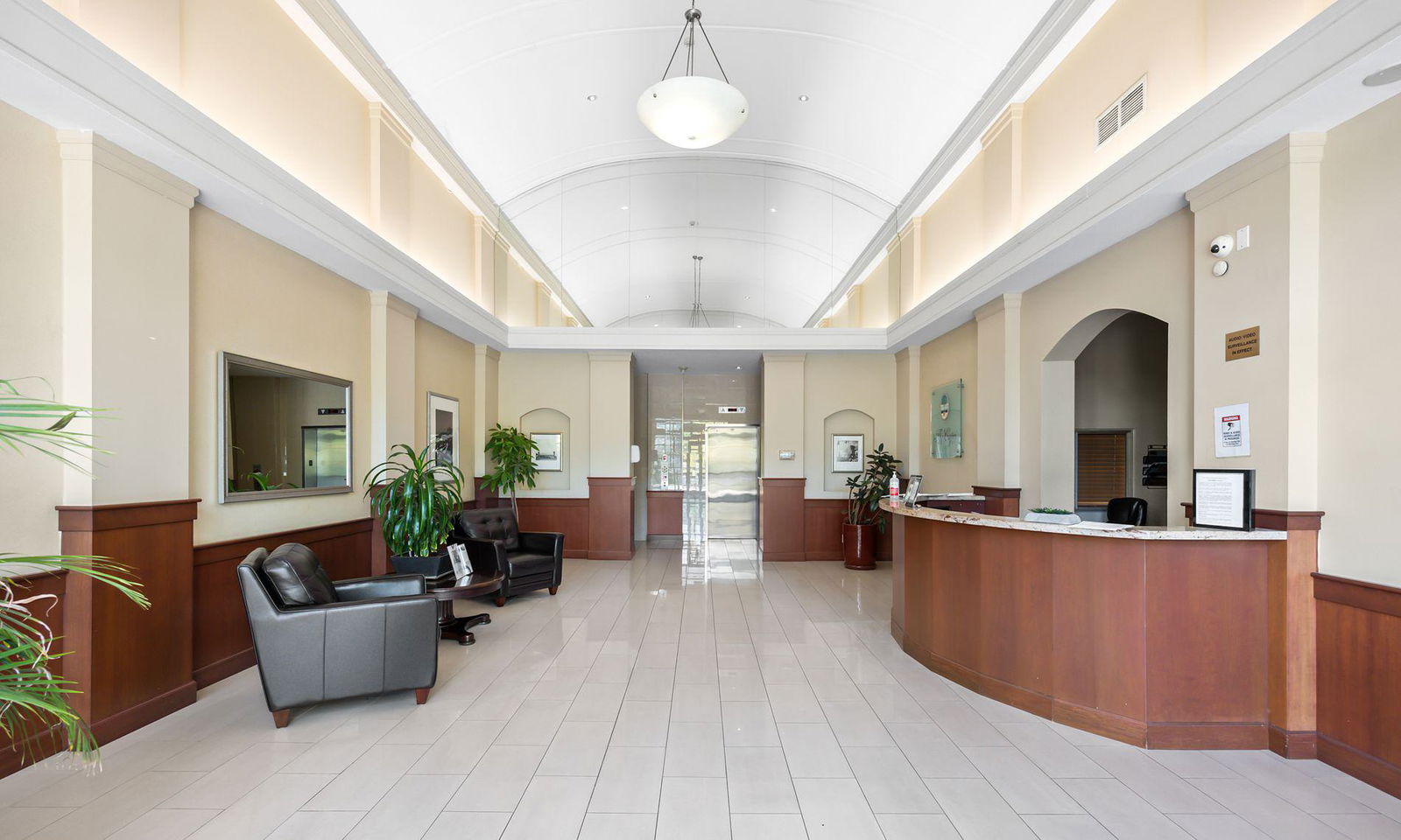 Lobby — The Capri Condos, Mississauga, Toronto