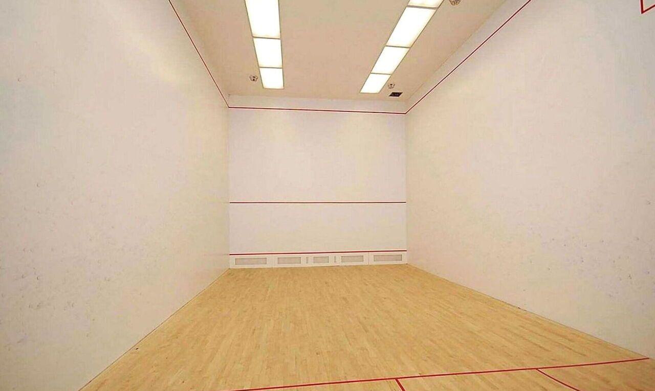 Squash Court — The Carlyle II Condos, Mississauga, Toronto