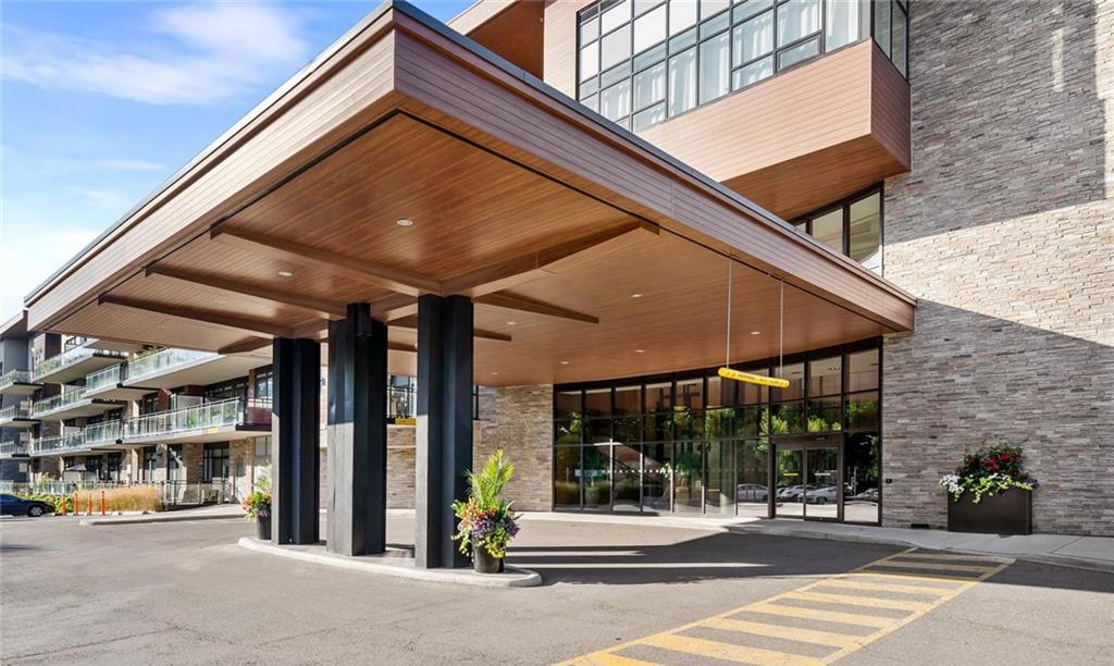 Entrance — The Craftsman Condos, Mississauga, Toronto