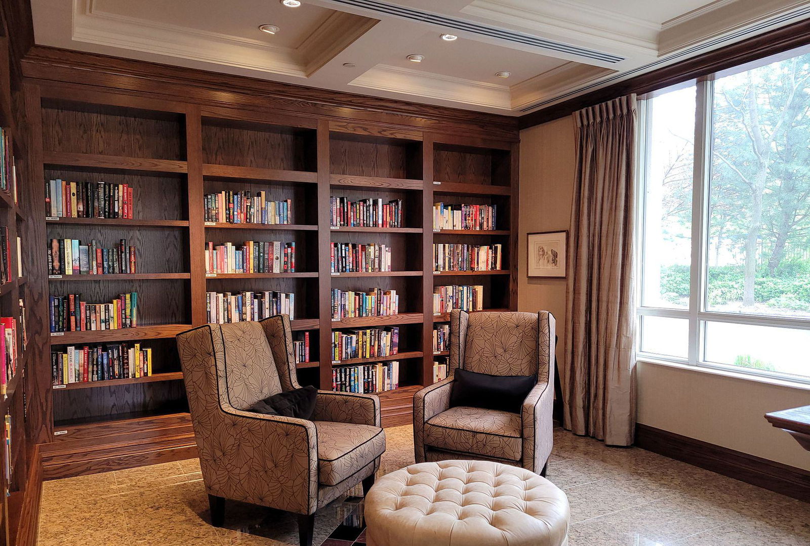 Library — The Palace Condos, Mississauga, Toronto