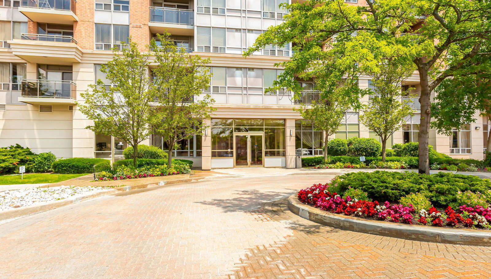 Entrance — The Residences of Strathaven Condos, Mississauga, Toronto