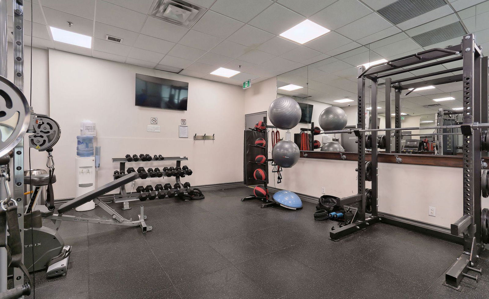 Gym — Universal Condos, Mississauga, Toronto