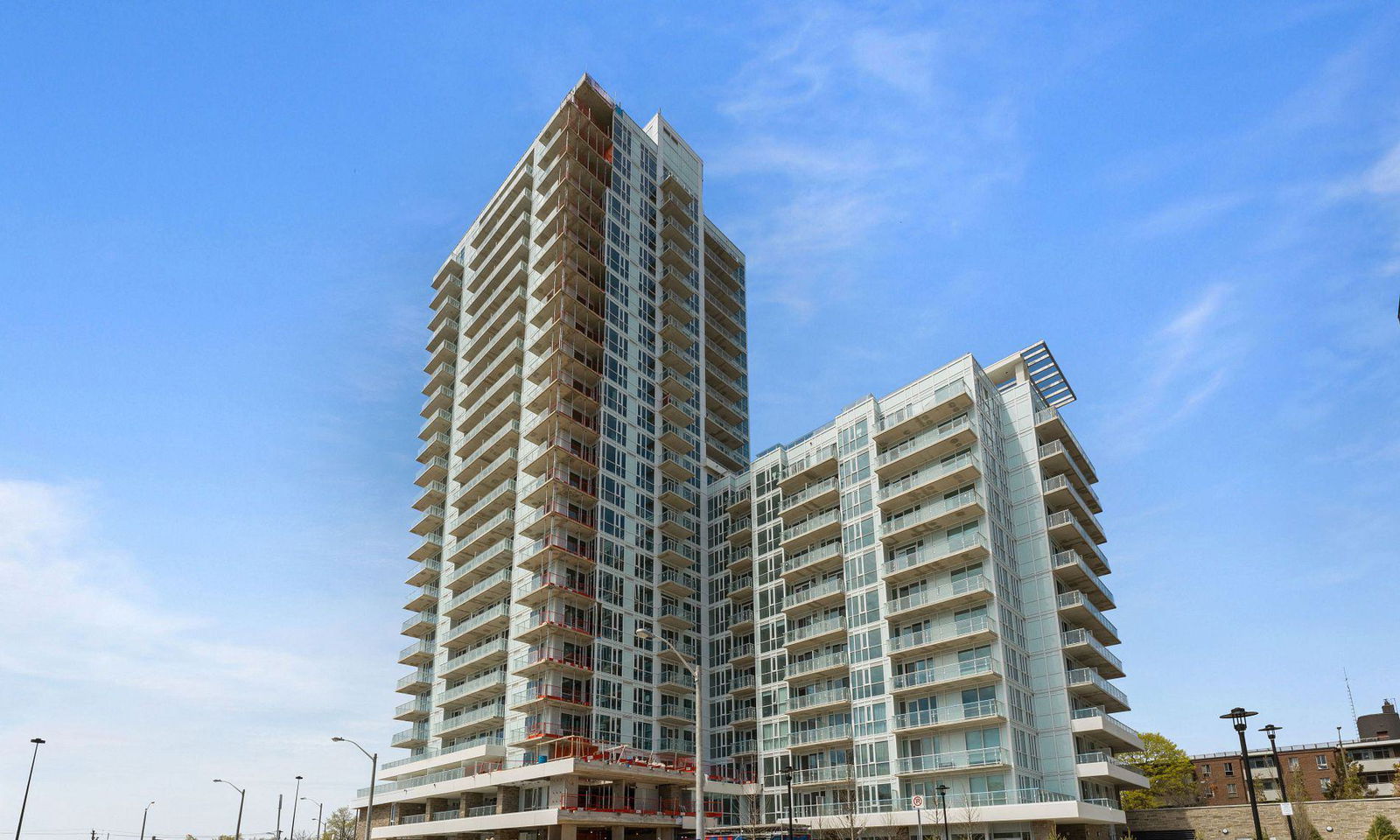 Exterior Side — The Ravine Condos, North York, Toronto