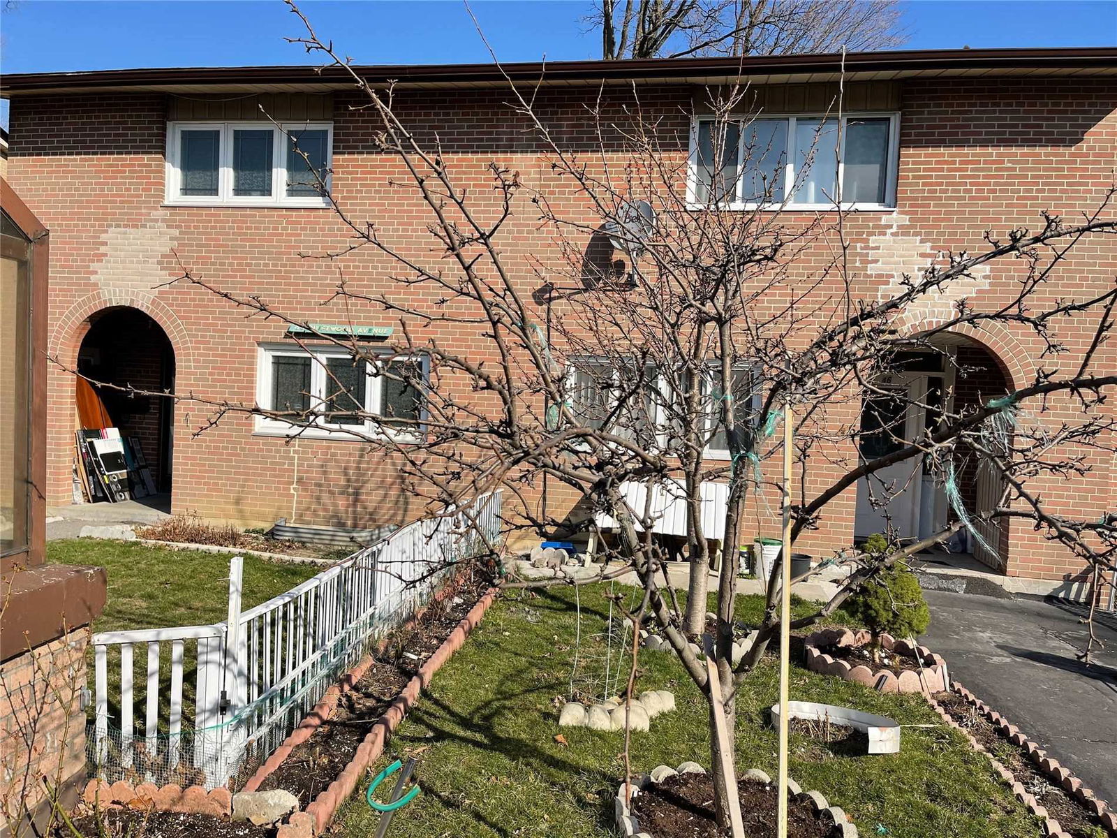 73 Driftwood Avenue Townhouses, North York, Toronto