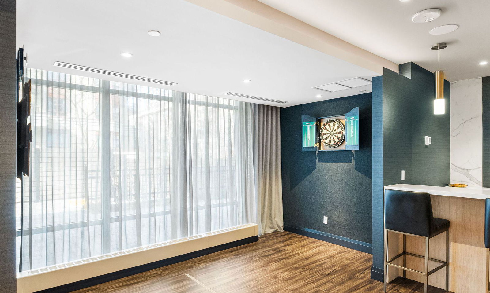 Game Room — Vida Condos at Bayview Village, North York, Toronto