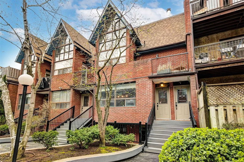 17 Pembroke Street Townhomes