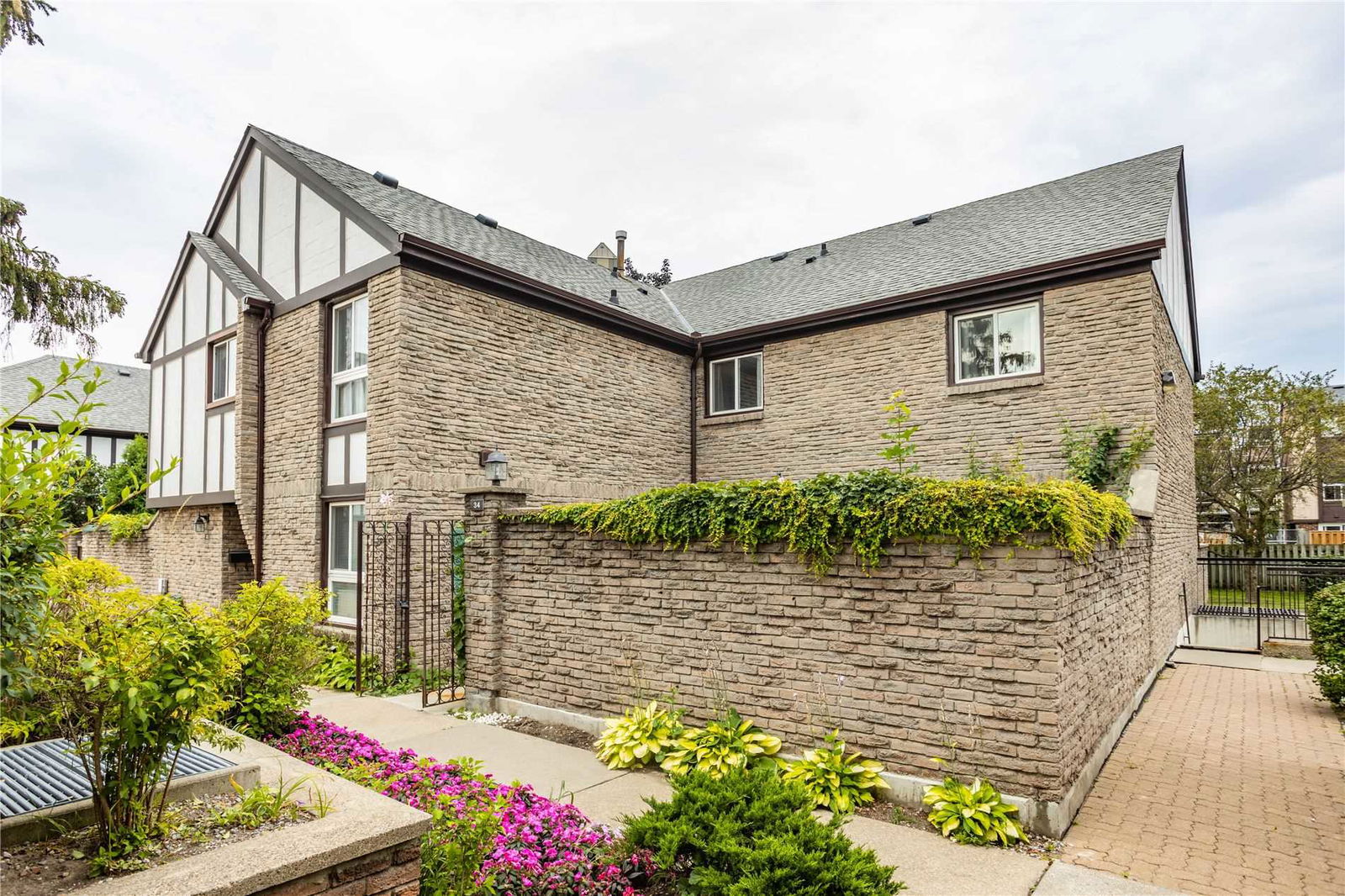 2 Dailing Gate Townhomes, Scarborough, Toronto