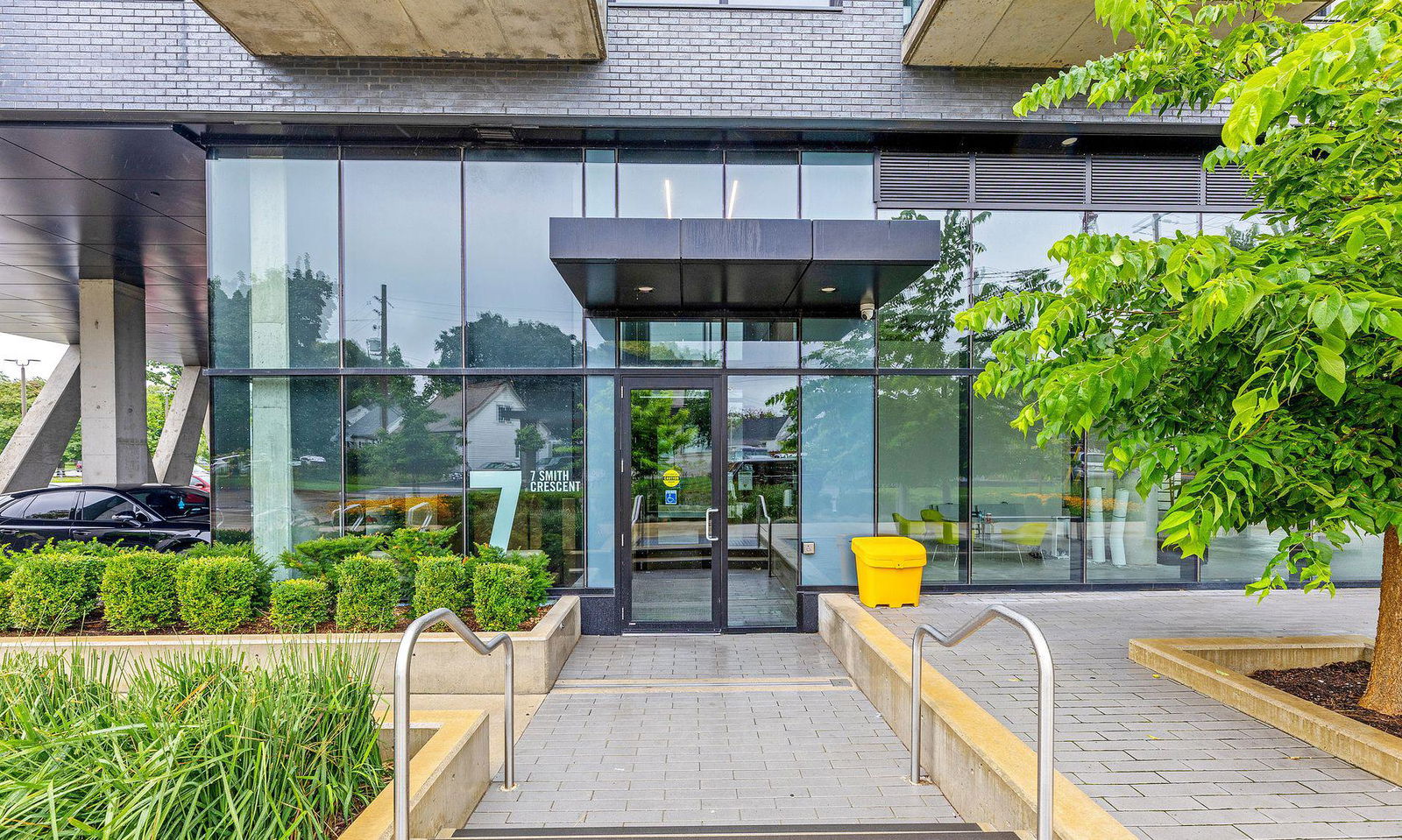 Entrance — Queensway Park Condos, Etobicoke, Toronto