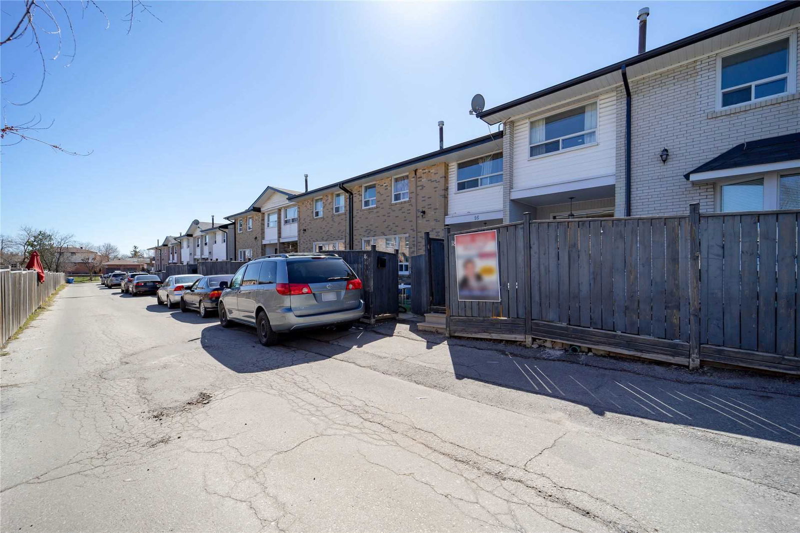 61 Ardglen Drive Townhomes, Brampton, Toronto