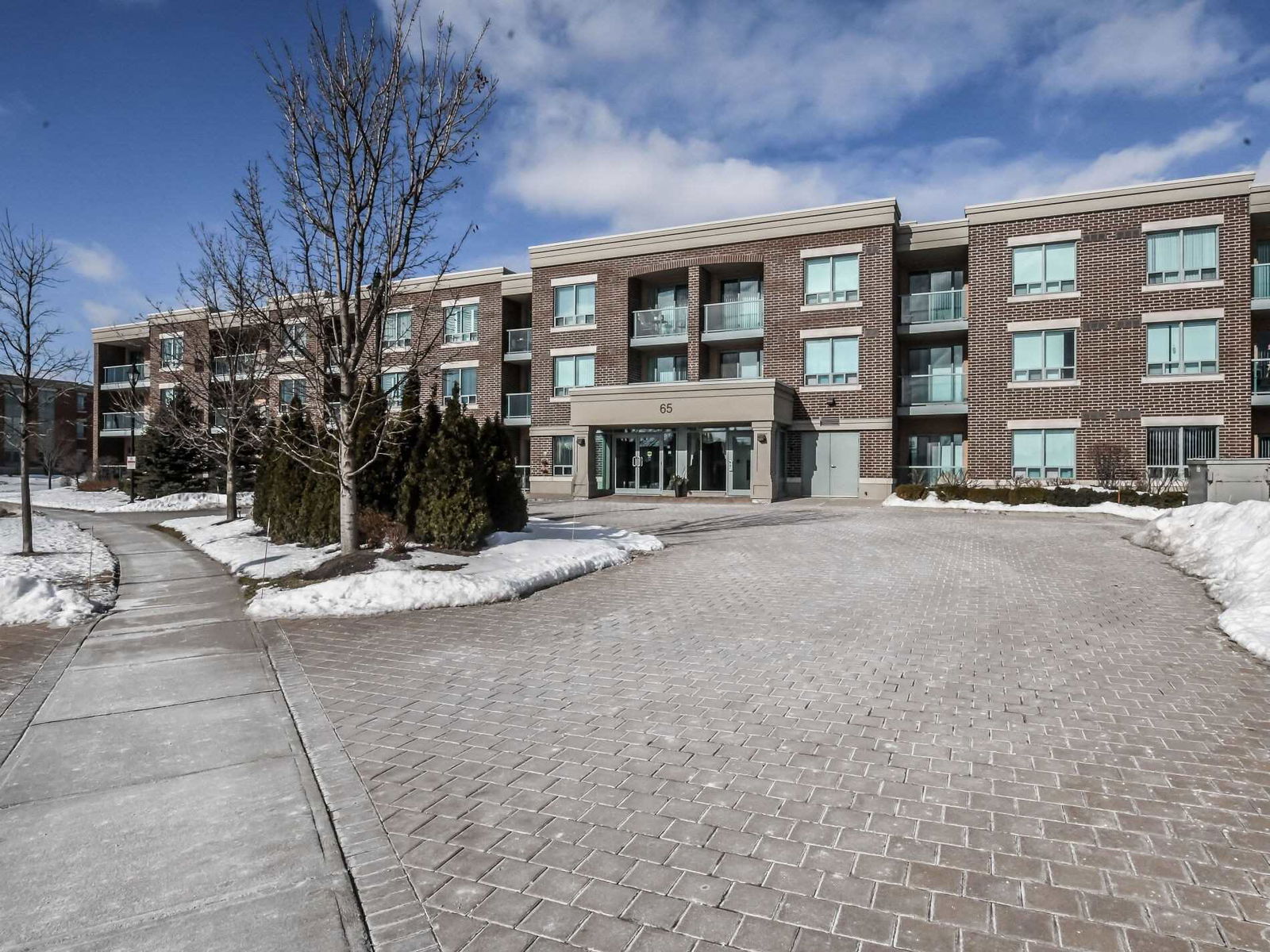 65 Via Rosedale Way Condos, Brampton, Toronto