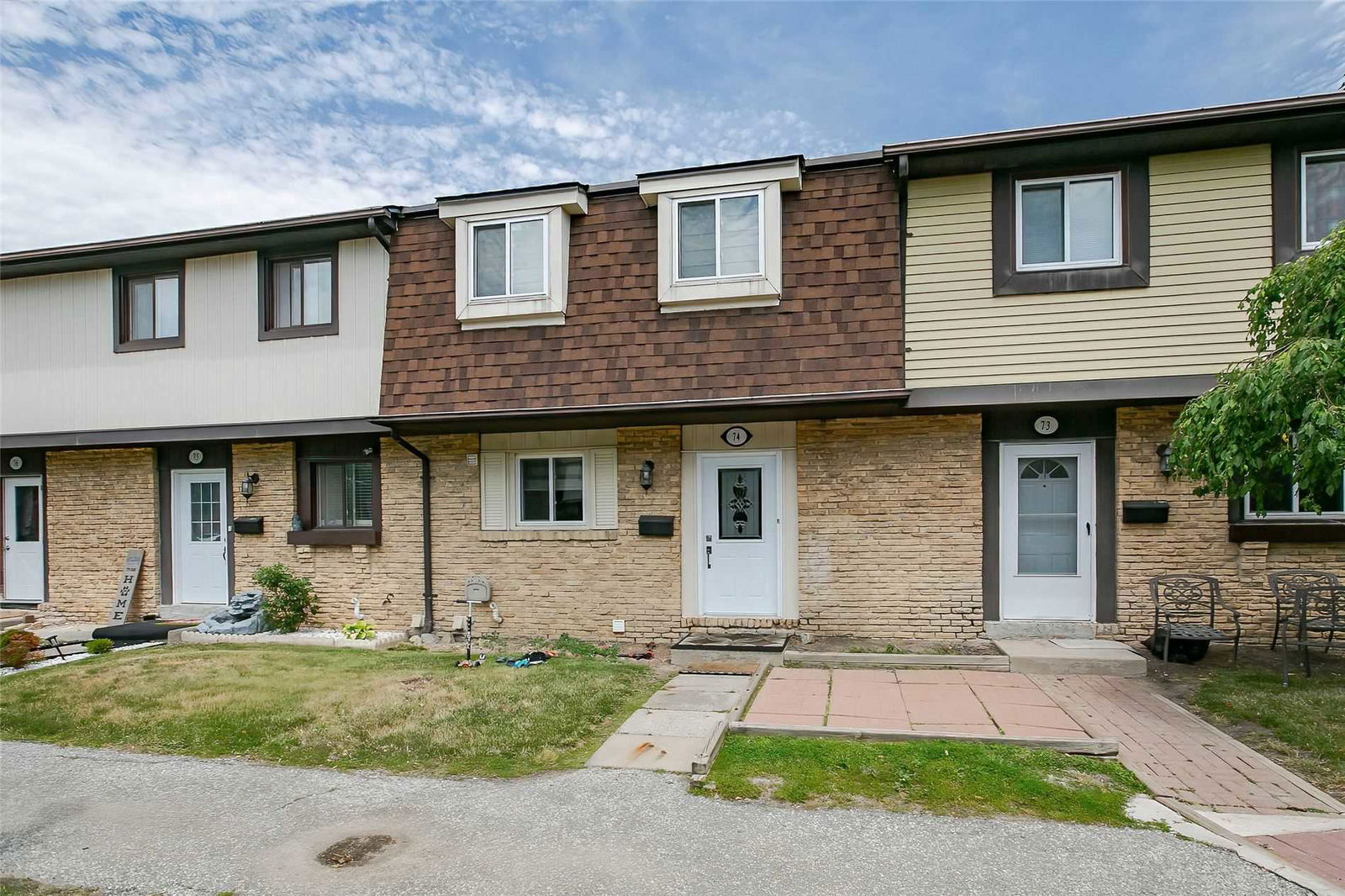 93 Hansen Road Townhomes, Brampton, Toronto