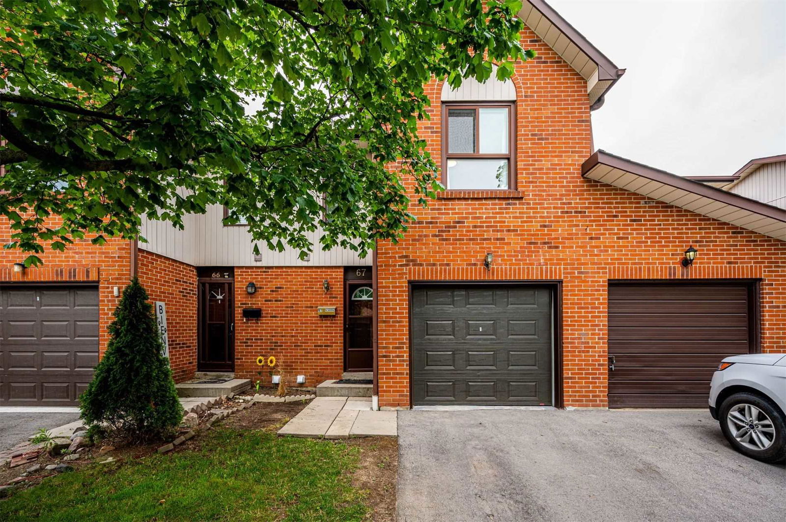 Dawson Crescent Townhomes, Brampton, Toronto