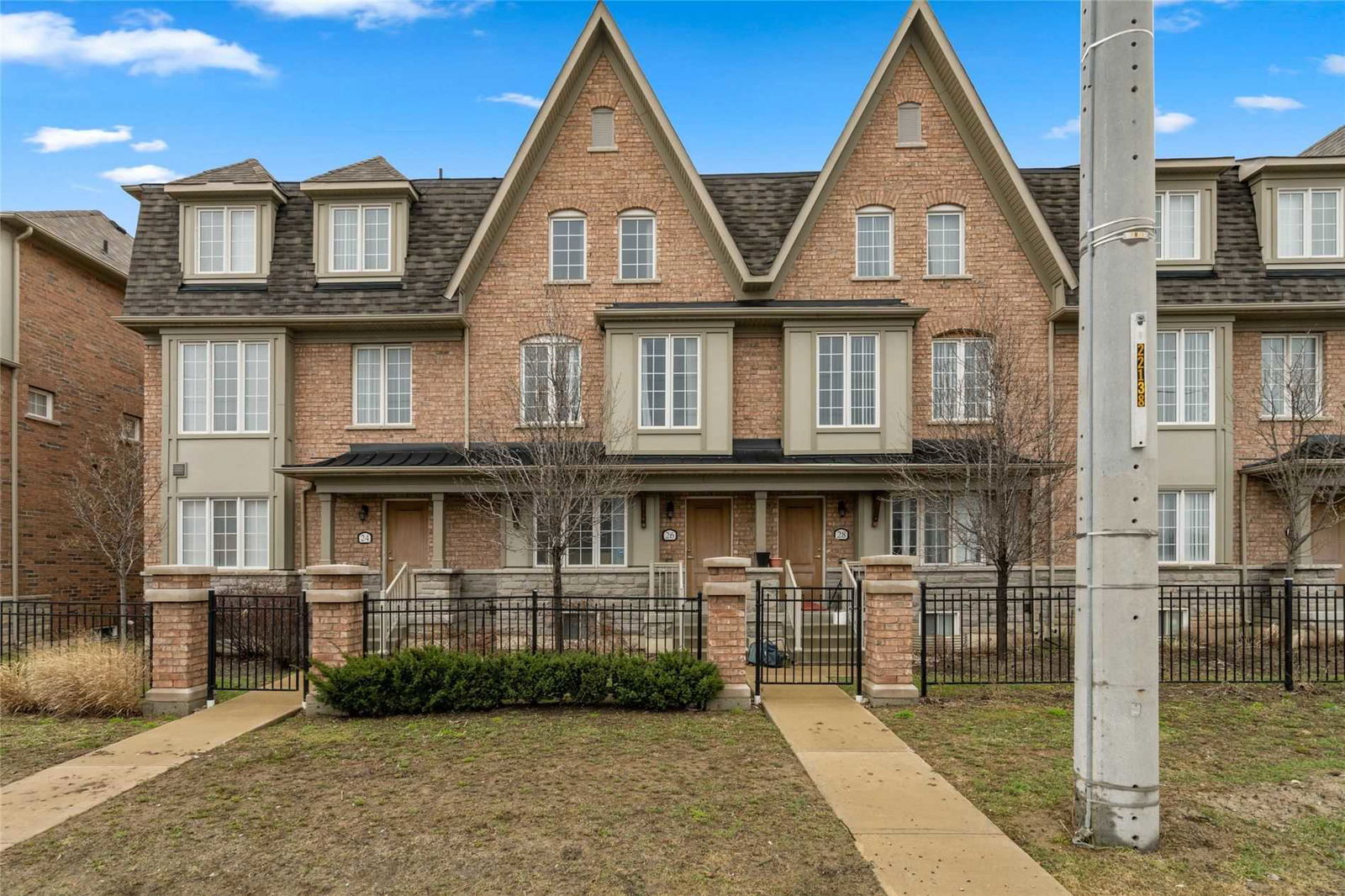 Evermore Townhomes, Brampton, Toronto