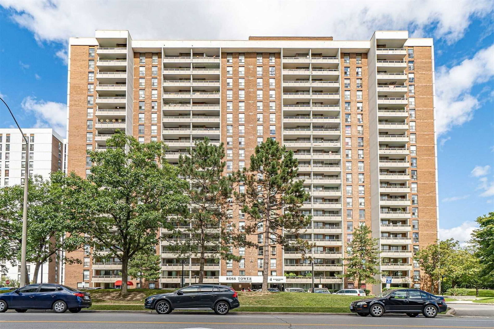 Ross Tower Condominium, Brampton, Toronto