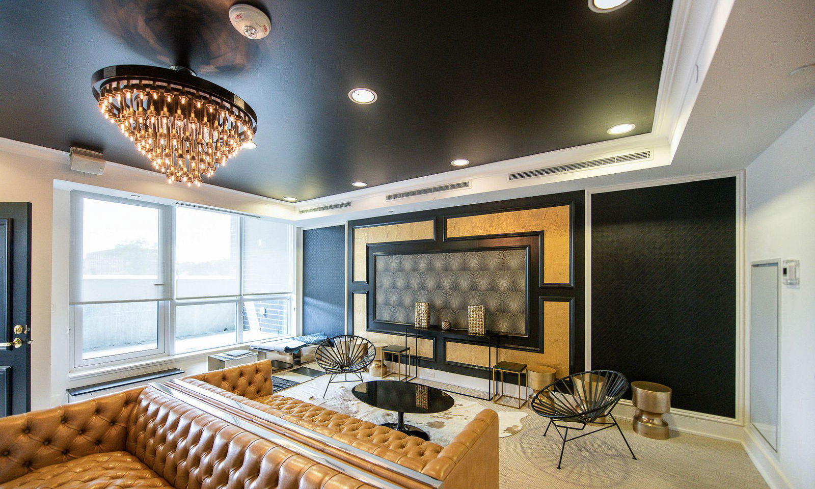 Lounge — The Carnaby Condos, West End, Toronto