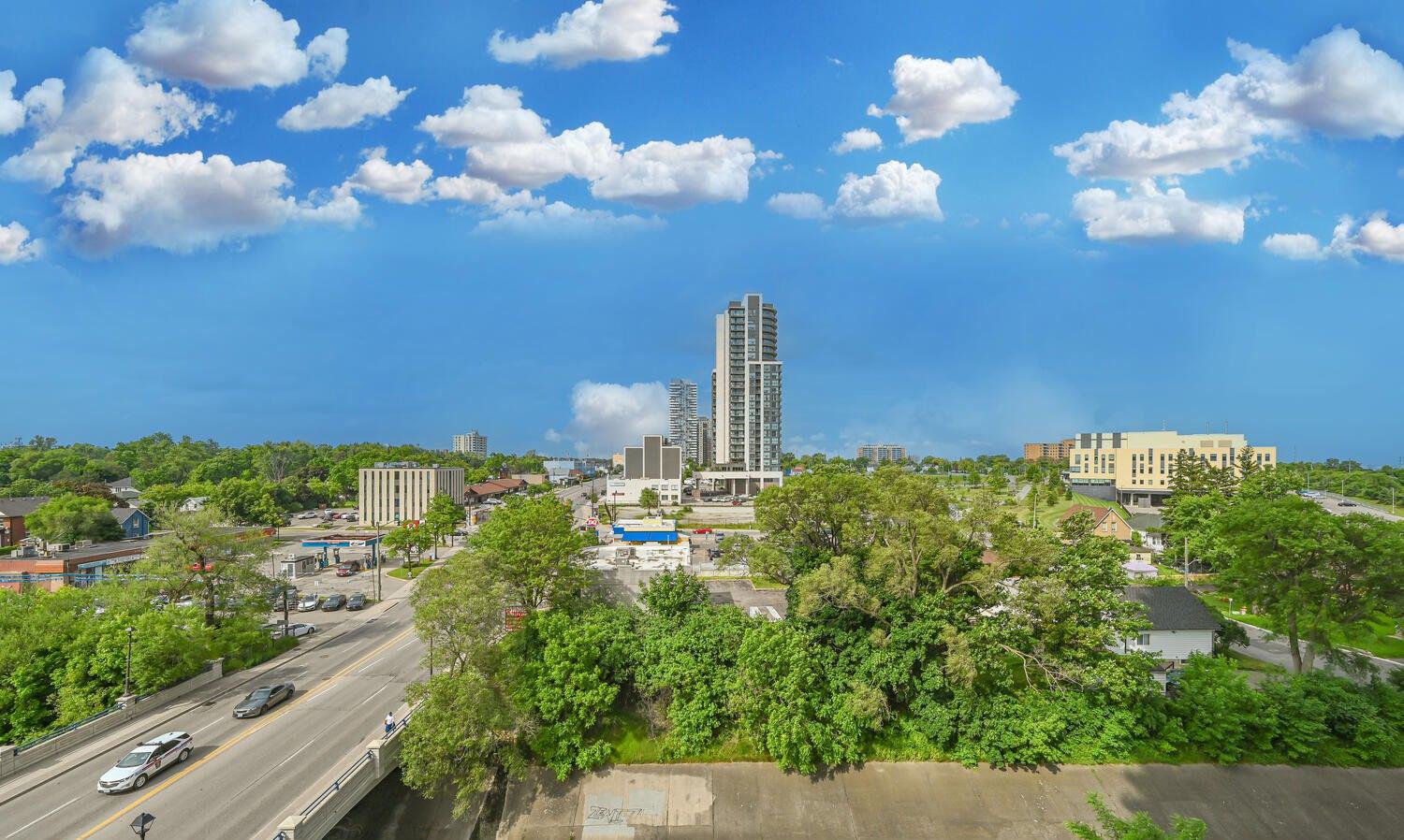 Skyline — The Park Place Condos, Brampton, Toronto