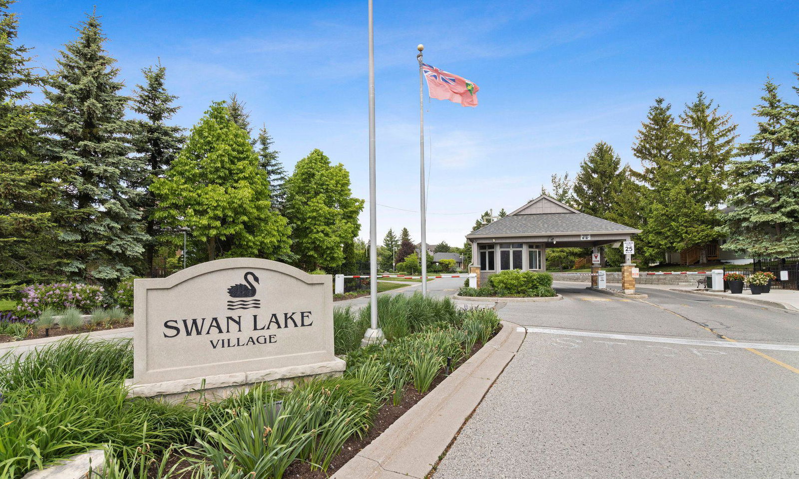 Swan Lake Village Townhomes, Markham, Toronto