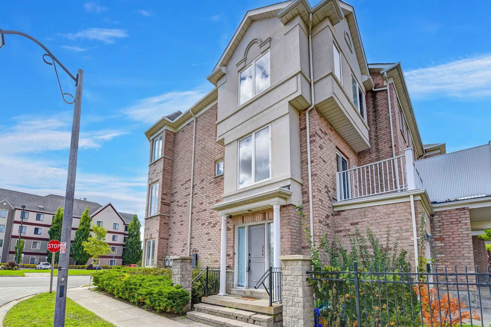 South Park & Leitchcroft Townhomes, Markham, Toronto