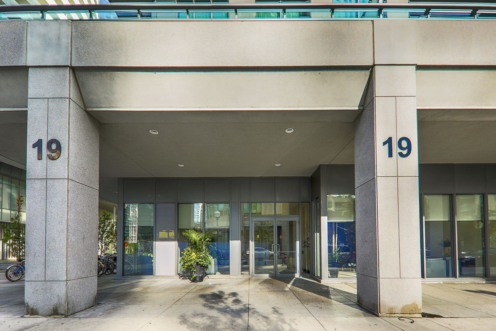 Entrance — Infinity III Condos, Downtown, Toronto