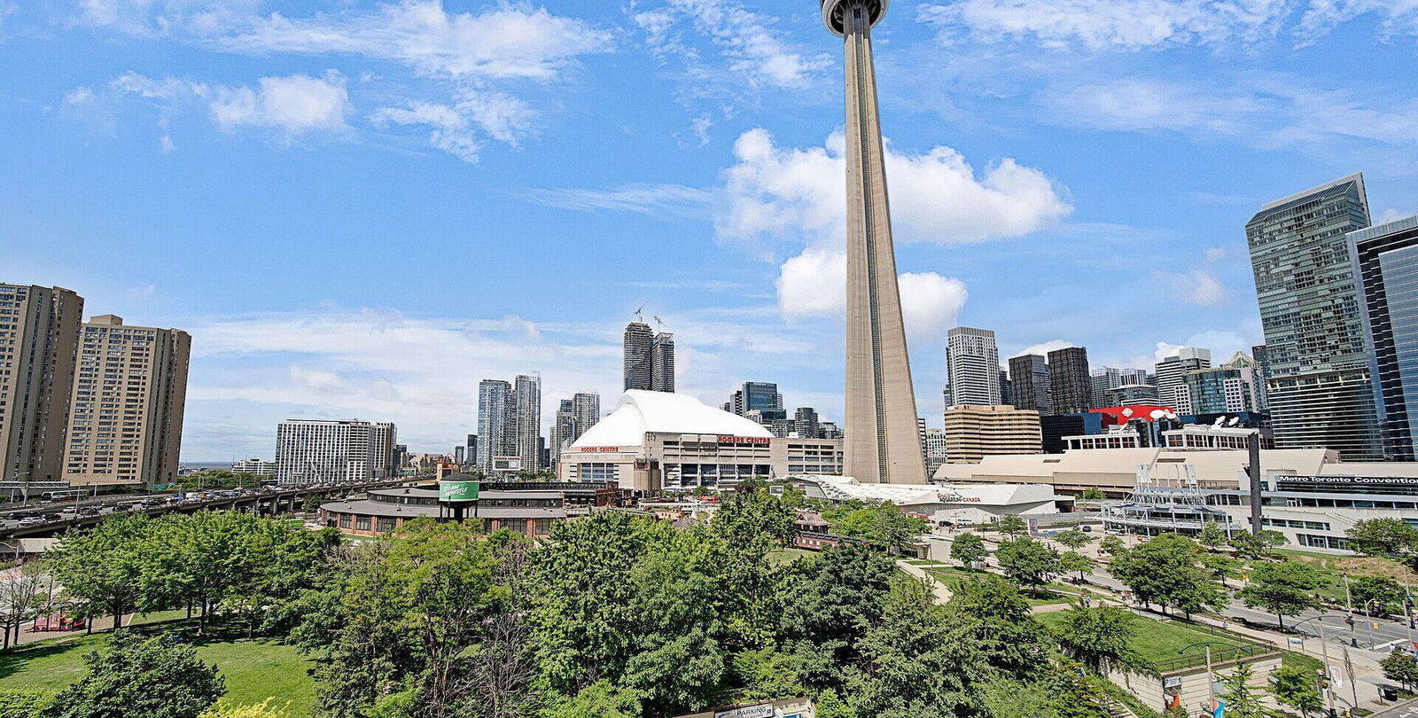 Skyline — Infinity IV Condos, Downtown, Toronto