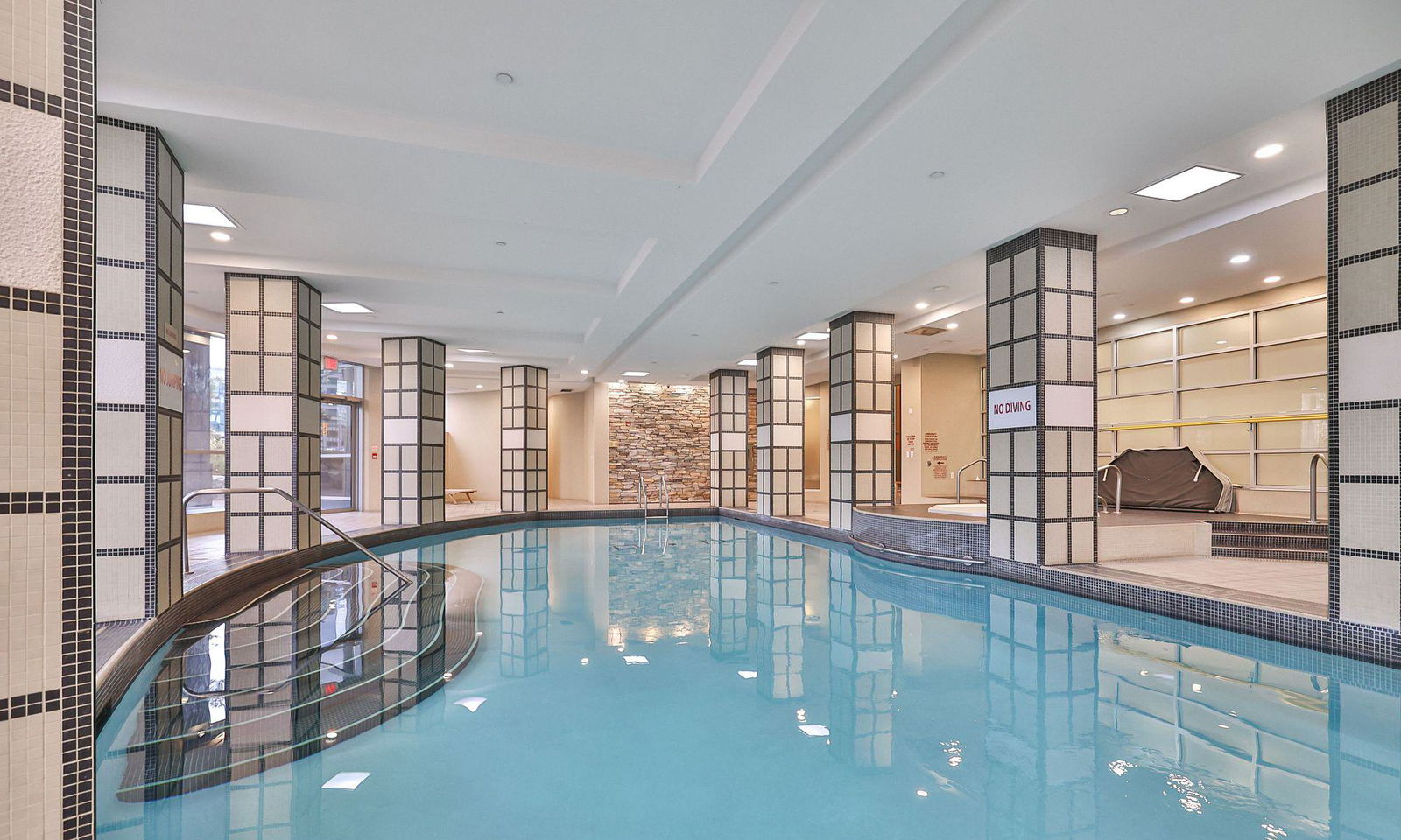 Pool — Circa I Condos, Markham, Toronto