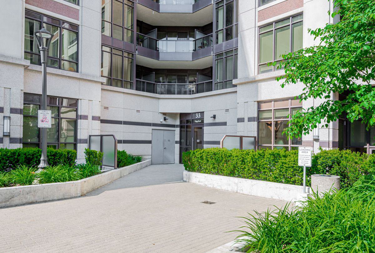 Entrance — Fontana Condos, Markham, Toronto