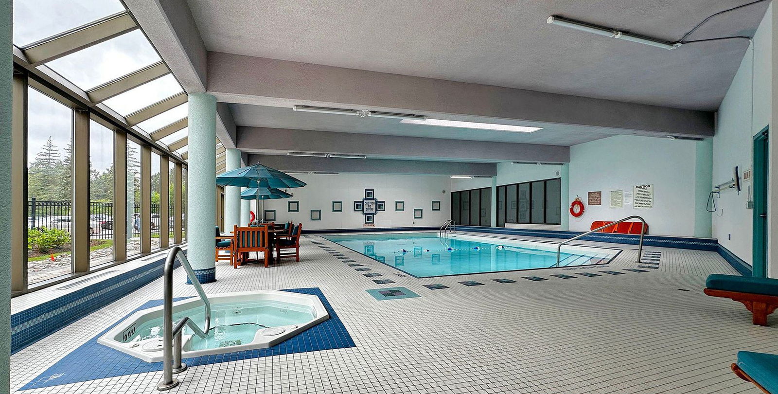 Pool — Hunt Club Condos, Markham, Toronto