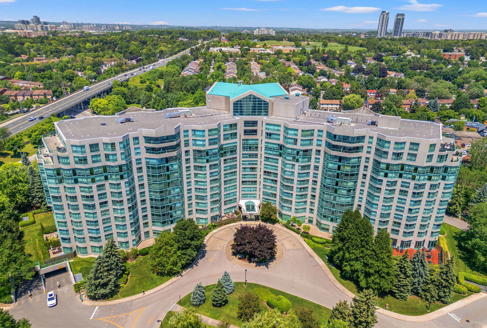 Landmark Condos, Markham, Toronto